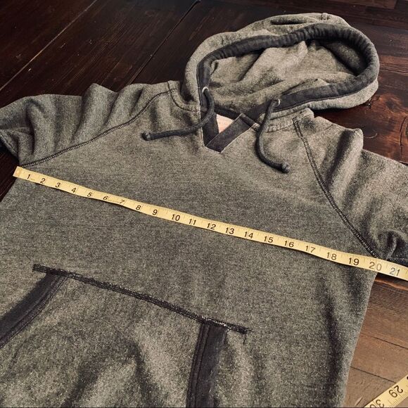 Gray Hoodie by American Eagle Outfitters Vintage - Picture 4 of 6